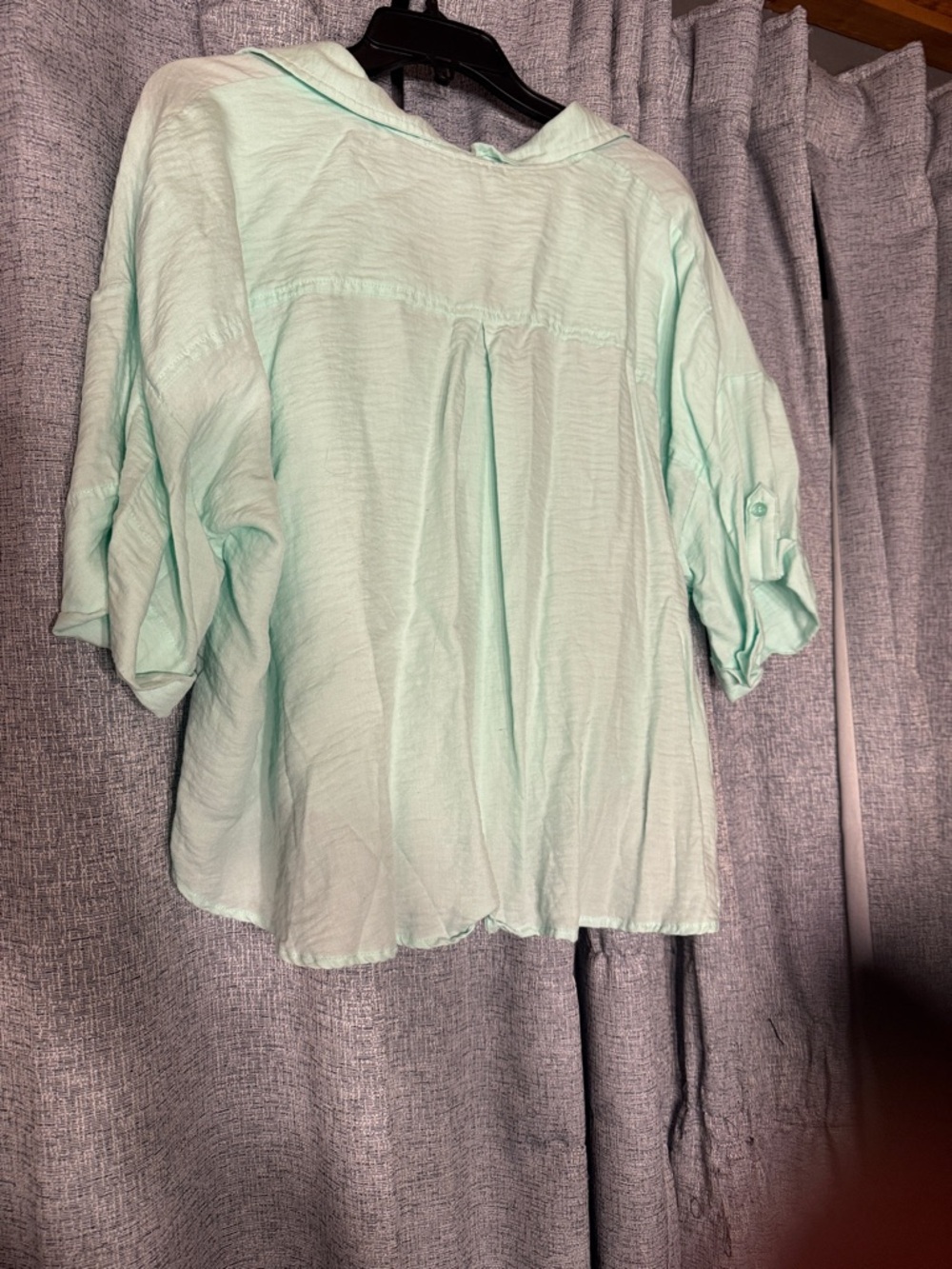 Light Mint Button-Up Shirt - Picture 4 of 5